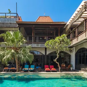  Villa Niconico Mansion By Finder Indonesia